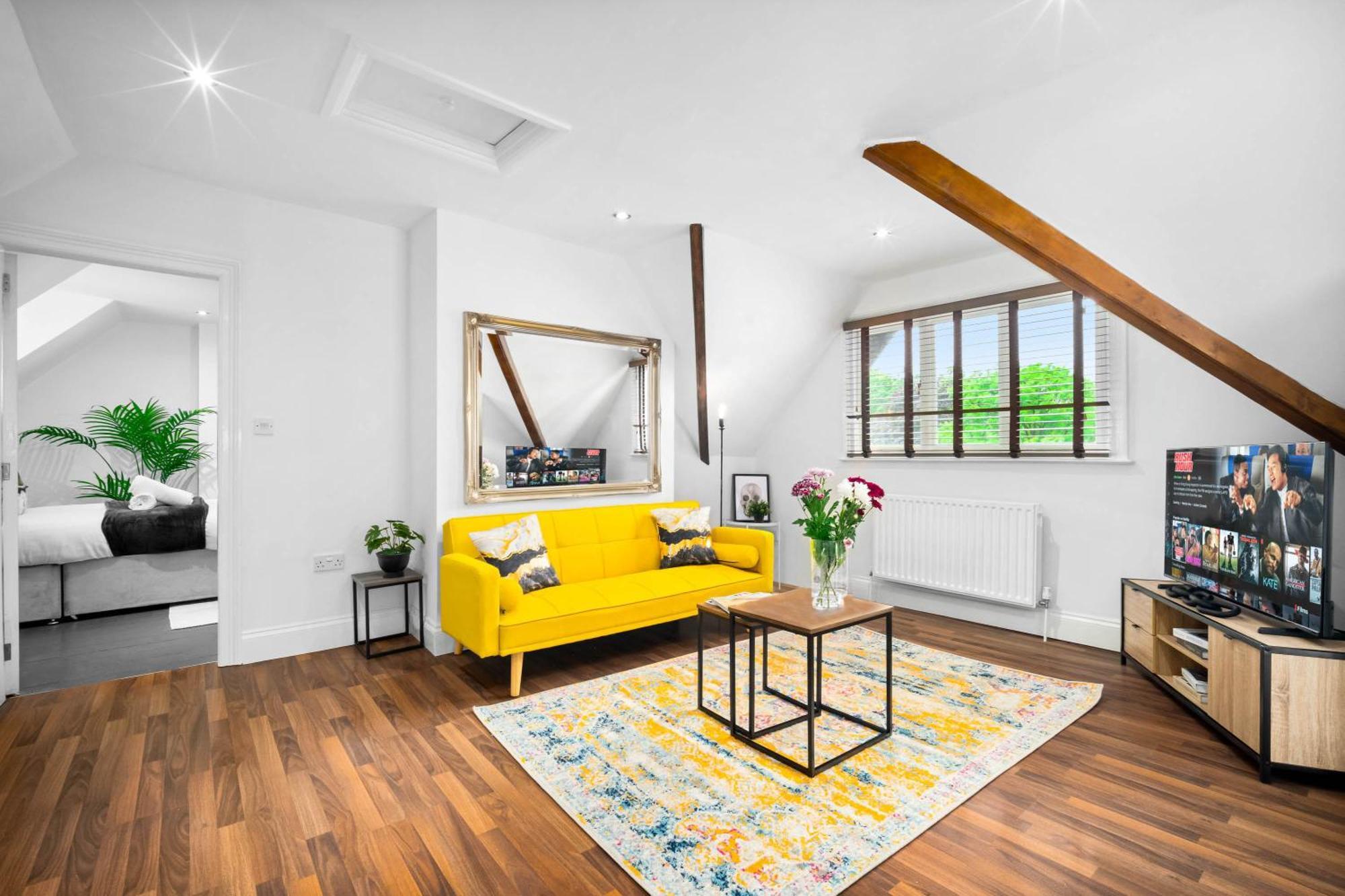 Stylish Apartment - Parking - Outdoor Terrace - Wolverhampton - Netlix - Wifi - 9Bpc Eksteriør billede